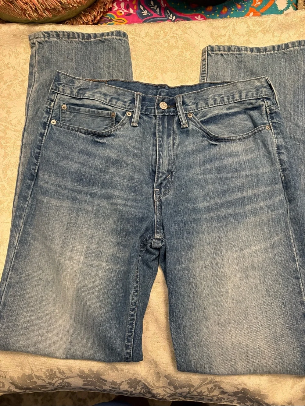 Levi's 514 Men's Blue Denim Jeans - Classic Straight Fit